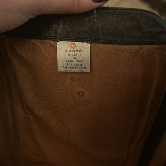 Leather Boots - Picture 5 of 7